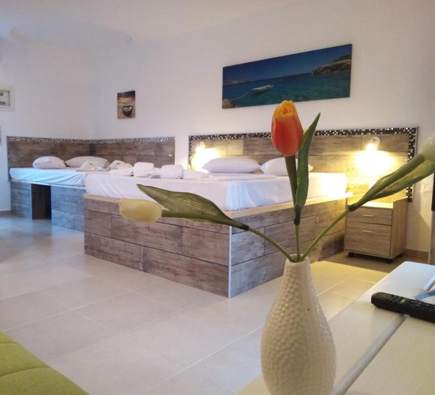 Caretta Village *