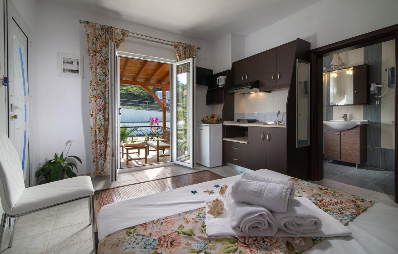 Caretta Village Apartment Toroni
