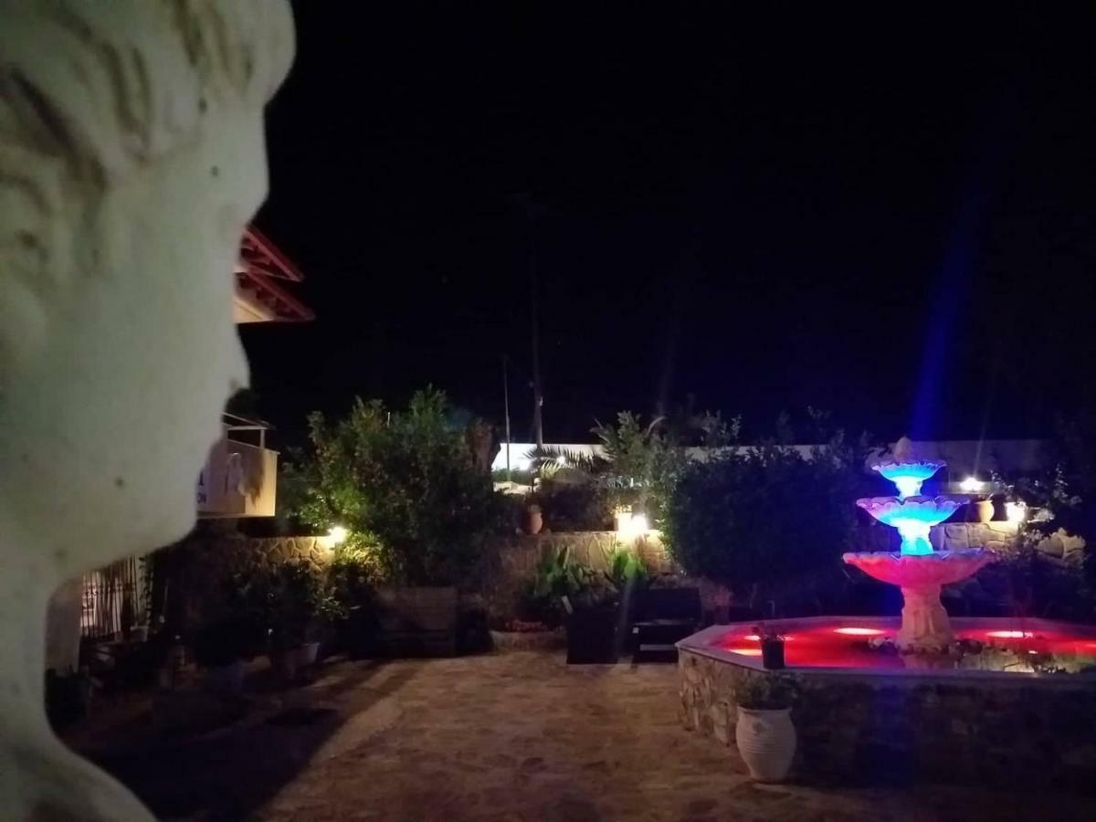 Caretta Village Apartment Toroni